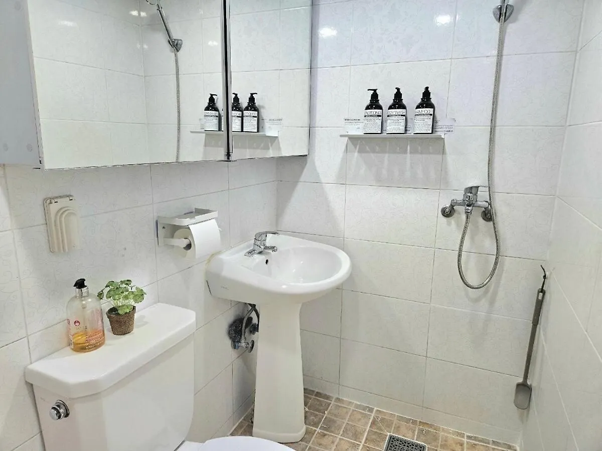 #New #Yn Stay #Hongdae #Yeonnam #Hongdae Comfortable Room #Near Hongik University Station Seul Villa